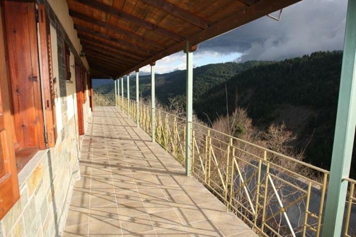 Hotel Athamania Artas Athamanio Exterior foto